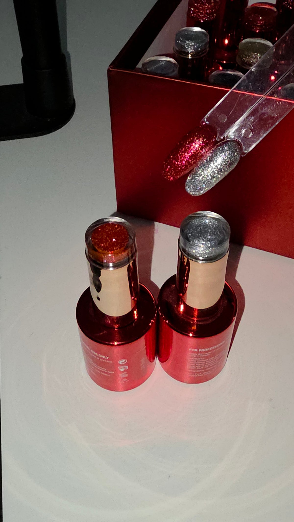 Plantium glitter gel  (1 silver + 1 red )